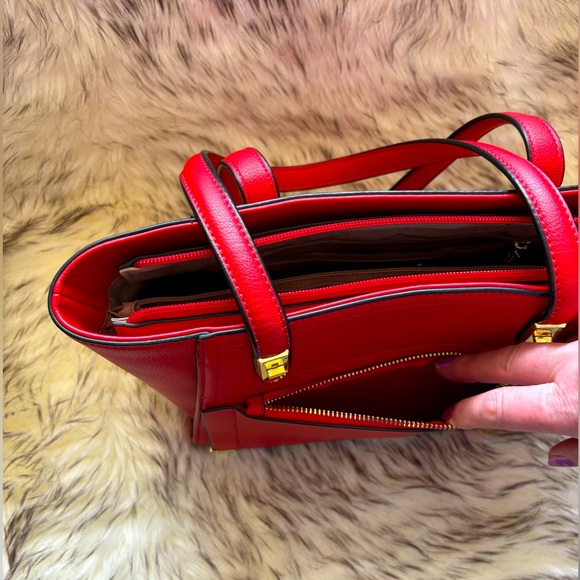 Valentino NWOT Beautiful lots of compartments by WALTER VALENTINO - Picture 10 of 12